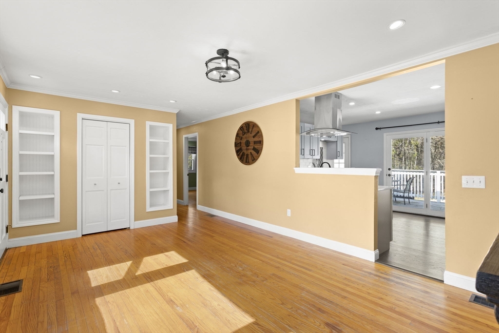 19 Westbrook Road Northborough, MA 01532 - Photo 11 of 42 Gallery Image 11