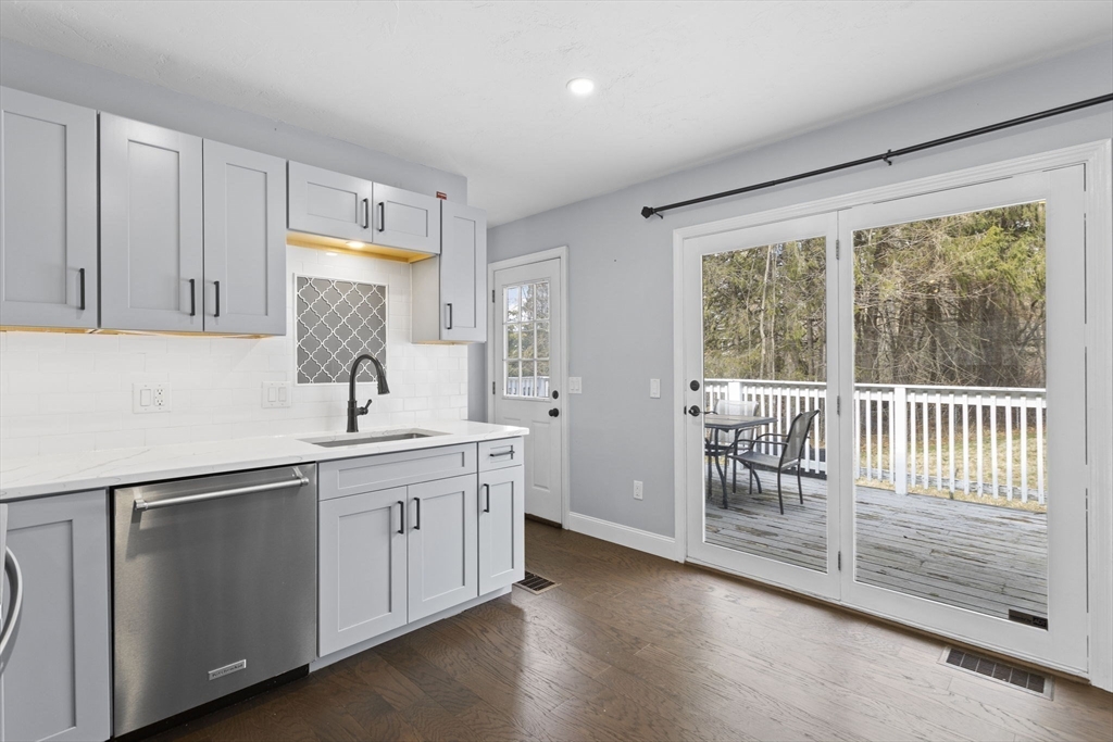 19 Westbrook Road Northborough, MA 01532 - Photo 12 of 42 Gallery Image 12