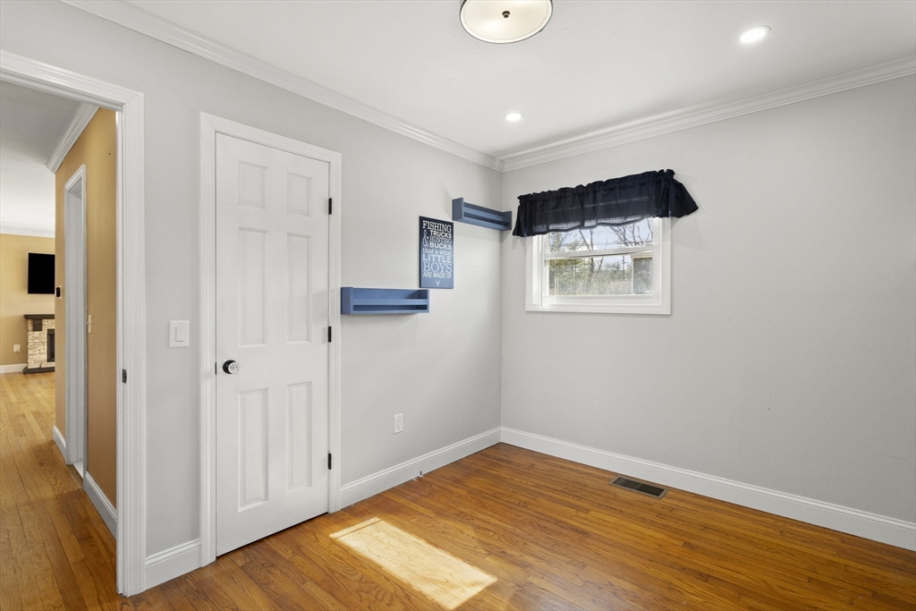 19 Westbrook Road Northborough, MA 01532 - Photo 27 of 42 Gallery Image 27