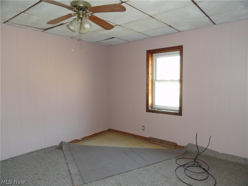 853 Middle Run Road Chester, WV 26034 - Photo 9 of 25