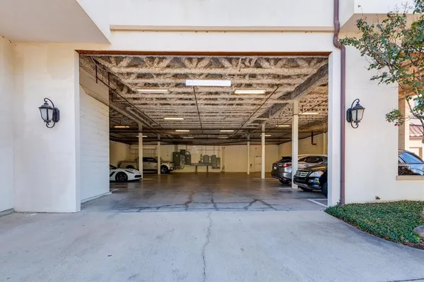 $1,769 | 5232 Colleyville Boulevard, Unit 307, Colleyville, TX 76034