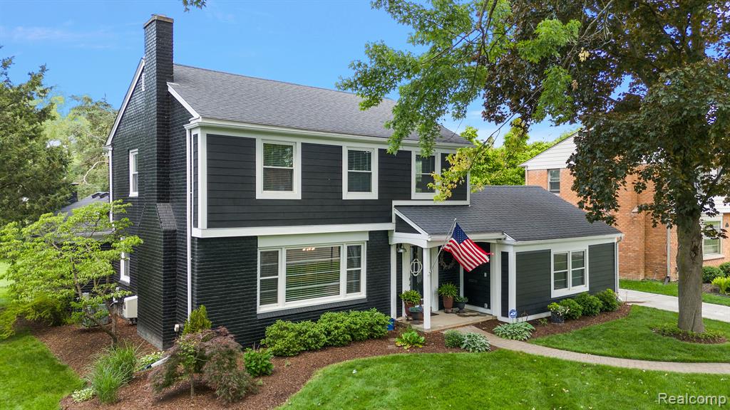 1050 Norfolk Street Birmingham, MI 48009 - Photo 3 of 54