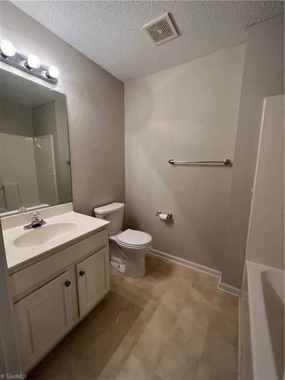 140 James Road, Unit 1C High Point, NC 27265 - Photo 14 of 15 Hall bathroom