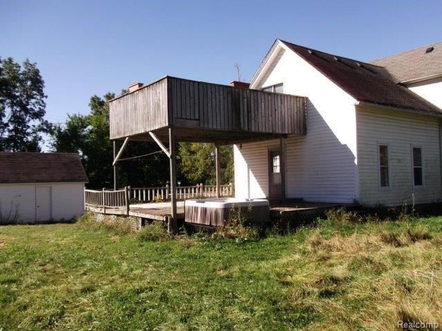 18251 Hickory Ridge Road Fenton, MI 48430 - Photo 2 of 10 DSCF8017.jpg