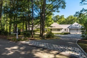 24 Brandywine Court Barnstable, MA 02635 - Photo 3 of 42