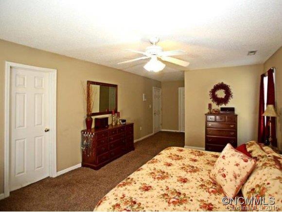 826 Moss Drive Rutherfordton, NC 28139 - Photo 11 of 24