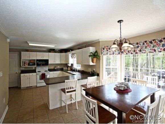 826 Moss Drive Rutherfordton, NC 28139 - Photo 8 of 24
