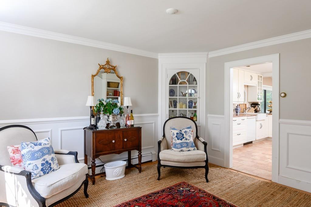 580 Brook Road Milton, MA 02186 - Photo 4 of 25