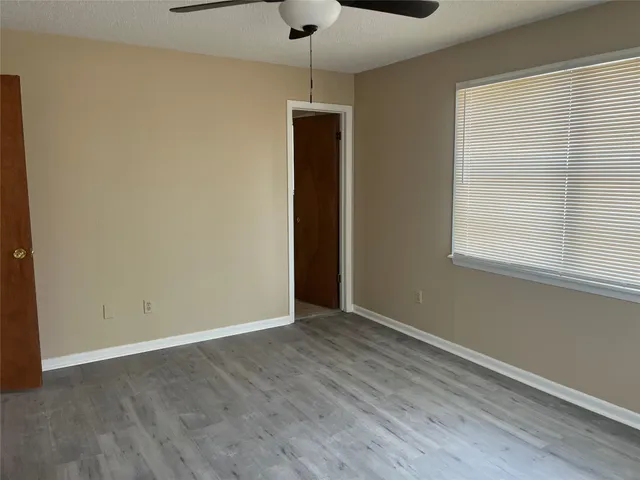 $1,900 | 2014 Farm To Market Road 1094, Sealy, TX 77474