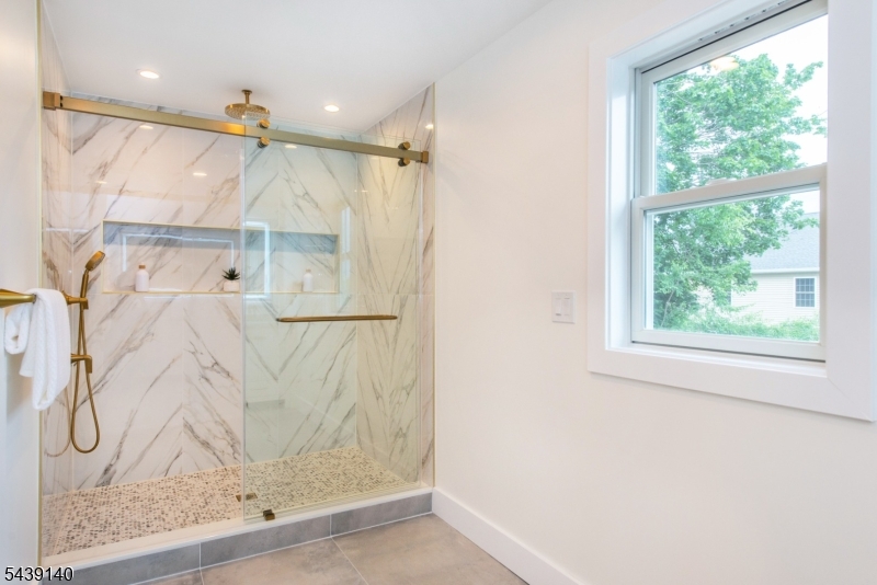 90 Ludlow Road Parsippany, NJ 07054 - Photo 25 of 31