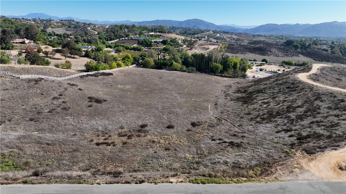 0 Linda Rosea Road Temecula, CA 92592 - Photo 10 of 10 a view of a dry yard with mountain