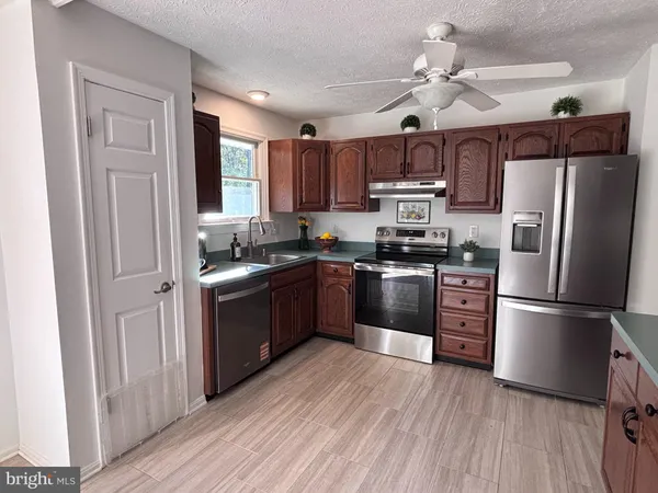 $560,000 | 845 Derby Farms Drive, Severn, MD 21144