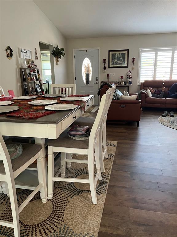 13834 Southwest 114th Avenue Dunnellon, FL 34432 - Photo 5 of 22 a view of a livingroom with furniture and window