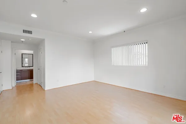 $8,500 | 10633 Eastborne Avenue, Los Angeles, CA 90024