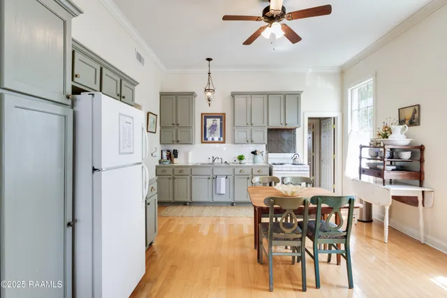 $389,000 | 105 Washington Street, Breaux Bridge, LA 70517