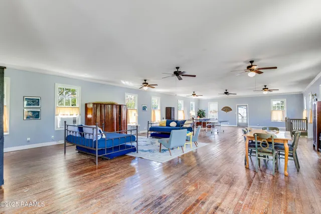 $389,000 | 105 Washington Street, Breaux Bridge, LA 70517