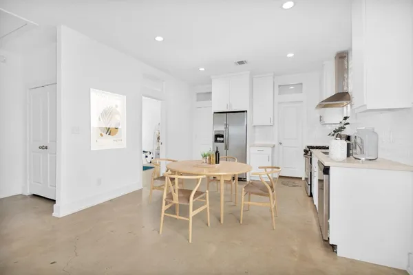 $1,800 | 603 Edgewood Street, Unit B, Houston, TX 77023