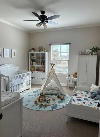 a view of entryway and hall