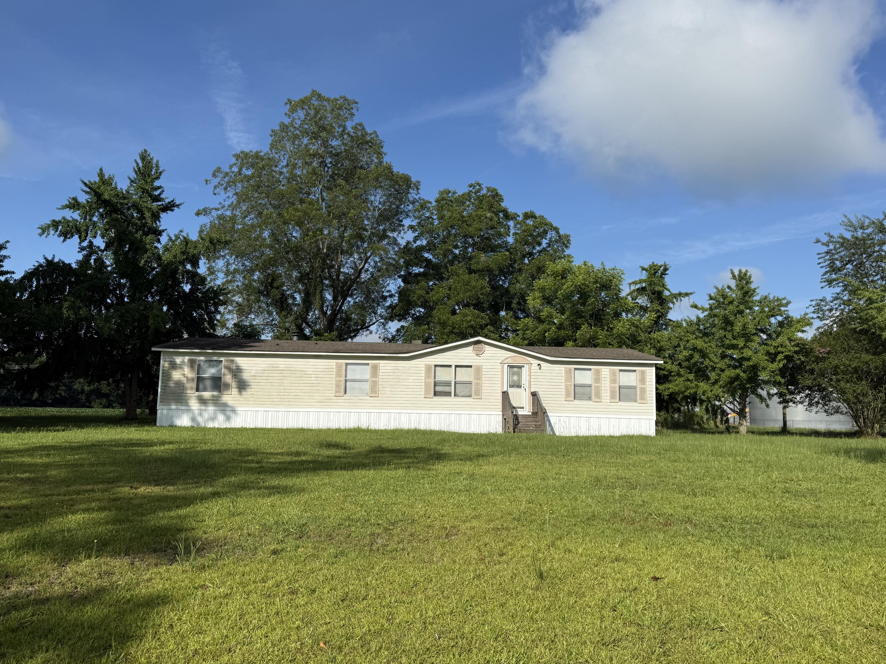 1580 Reynolds Road Pinewood, SC 29125 - Photo 3 of 27 Gallery Image 3