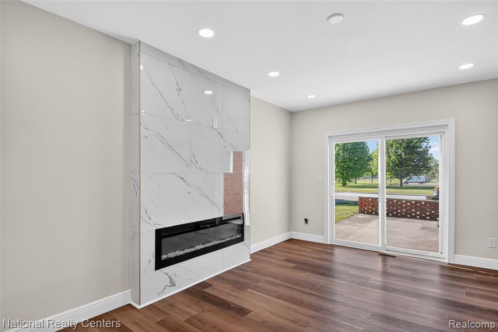 32008 Bunert Road Warren, MI 48088 - Photo 11 of 41