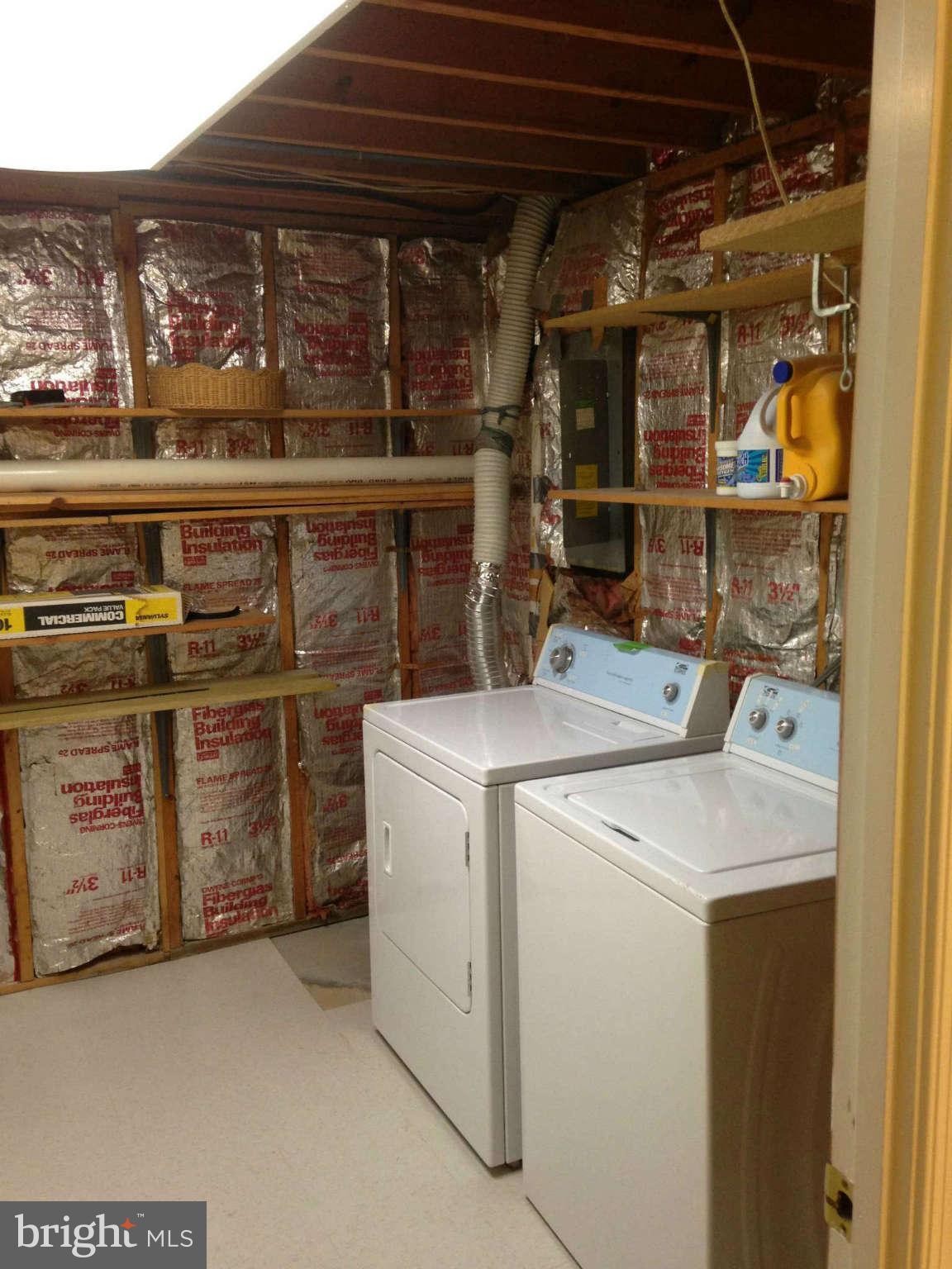 10 Baltistan Court Rosedale, MD 21237 - Photo 7 of 18 Washer%20and%20Dryer
