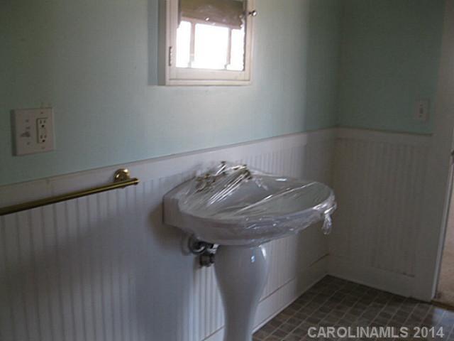 335 McNeely Road Mount Ulla, NC 28125 - Photo 7 of 16