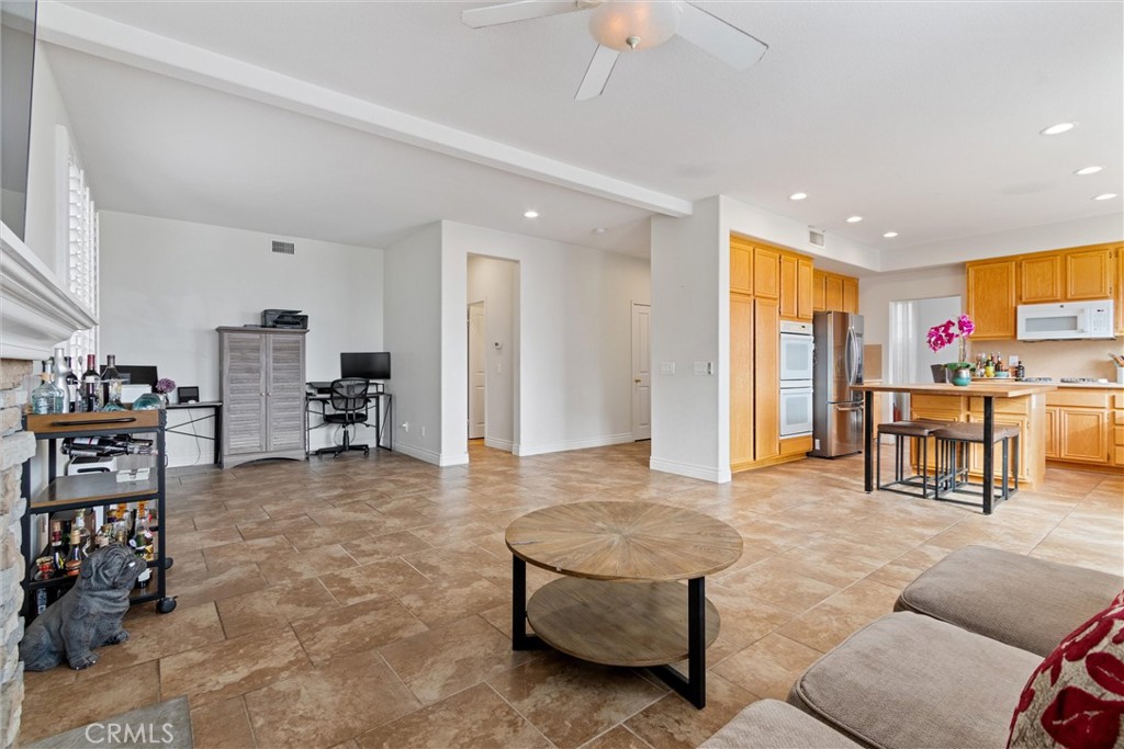 26056 O'Hara Lane Stevenson Ranch, CA 91381 - Photo 15 of 33