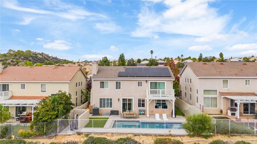 26056 O'Hara Lane Stevenson Ranch, CA 91381 - Photo 4 of 33