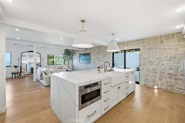$3,999,888 | 1016 Vía Romero, Palos Verdes Estates, CA 90274