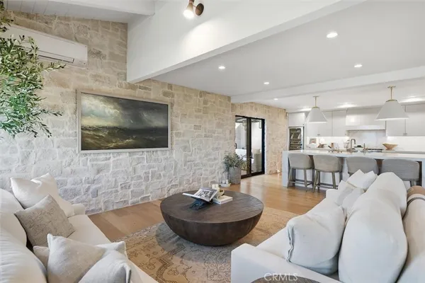 $3,999,888 | 1016 Vía Romero, Palos Verdes Estates, CA 90274