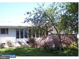 29 Roxboro Road Lawrenceville, NJ 08648 - Photo 7 of 7 Exterior Back