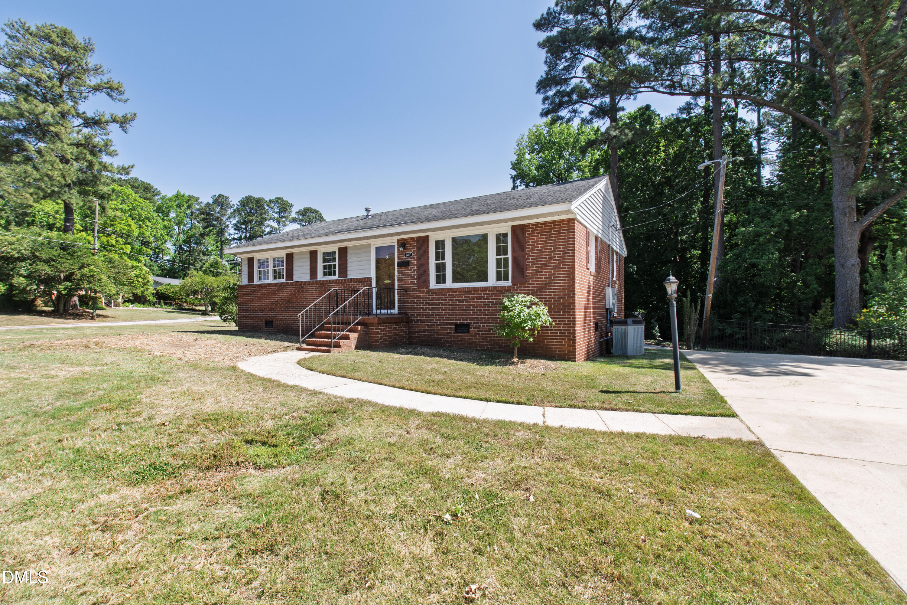 2467 Milburnie Road Raleigh, NC 27610 - Photo 11 of 34 Milburnie (4)