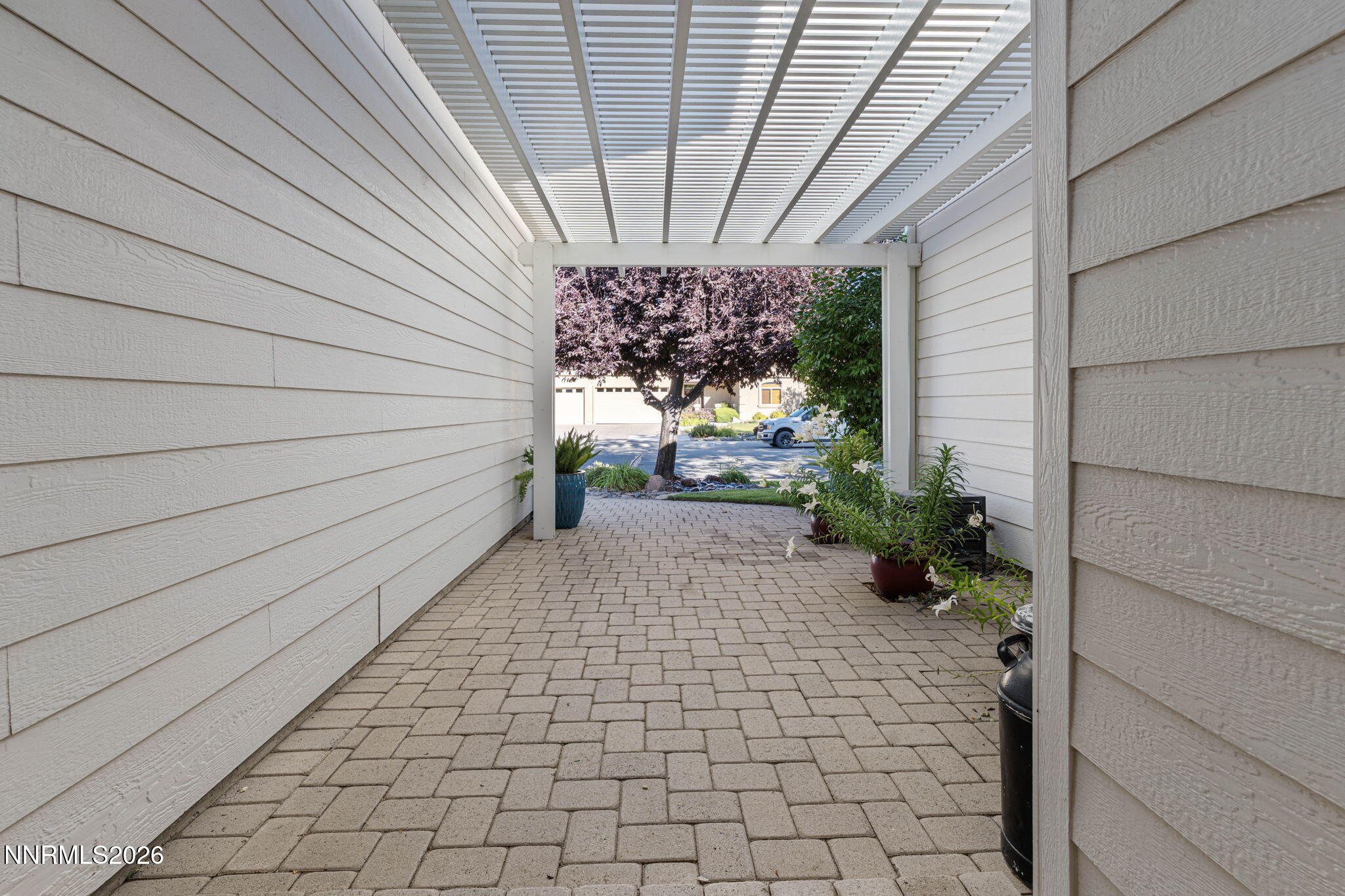 965 Springfield Drive Gardnerville, NV 89460 - Photo 10 of 45 10-web-or-mls-DSC_4104