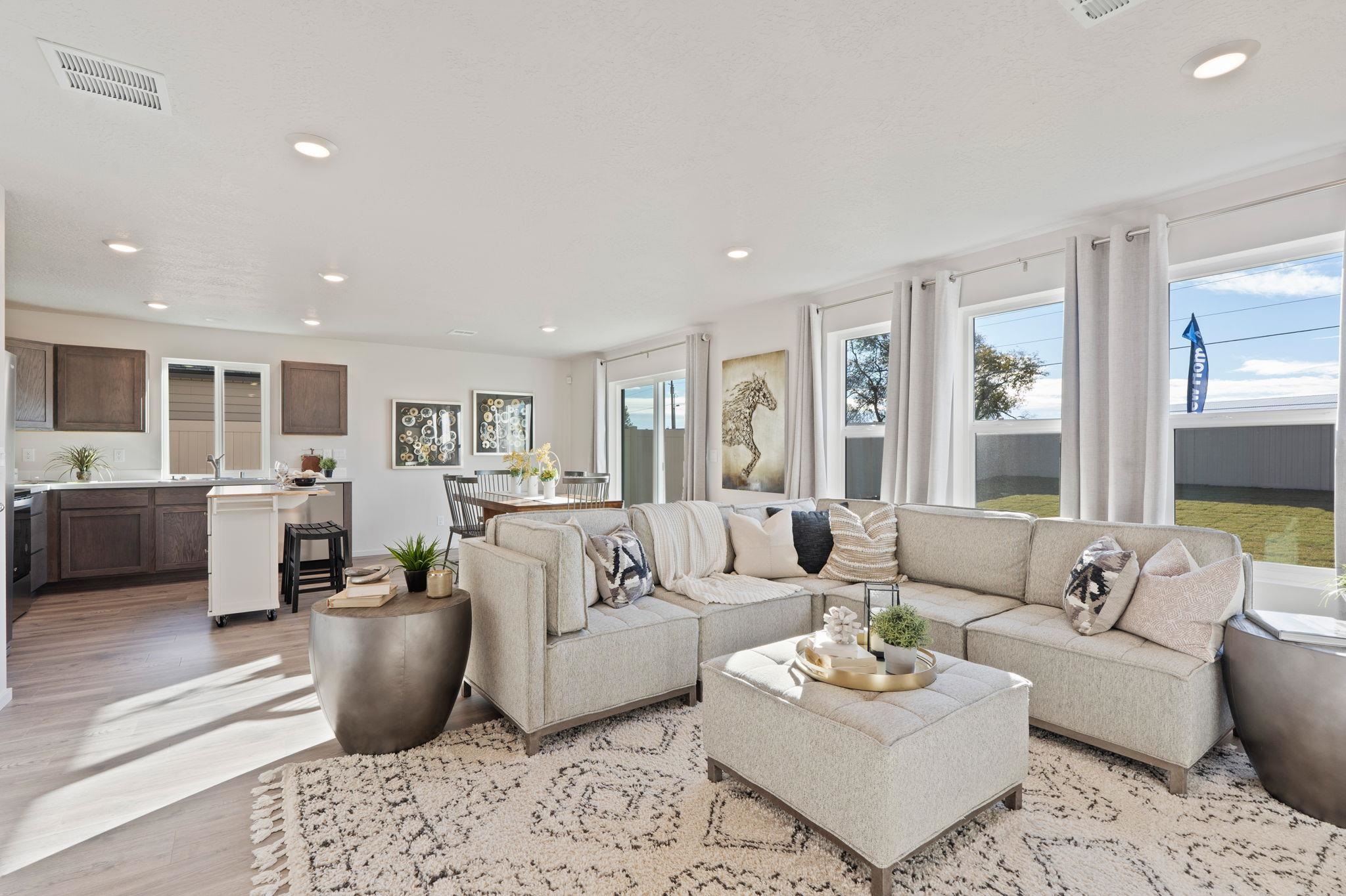 10461 Sorenstam Road Cheney, WA 99004 - Photo 3 of 46