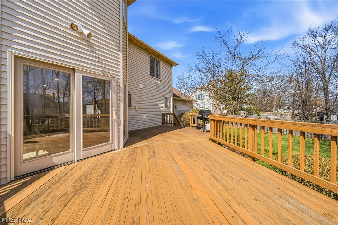 471 Medway Road Highland Heights, OH 44143 - Photo 36 of 50 Deck Off Kitchen