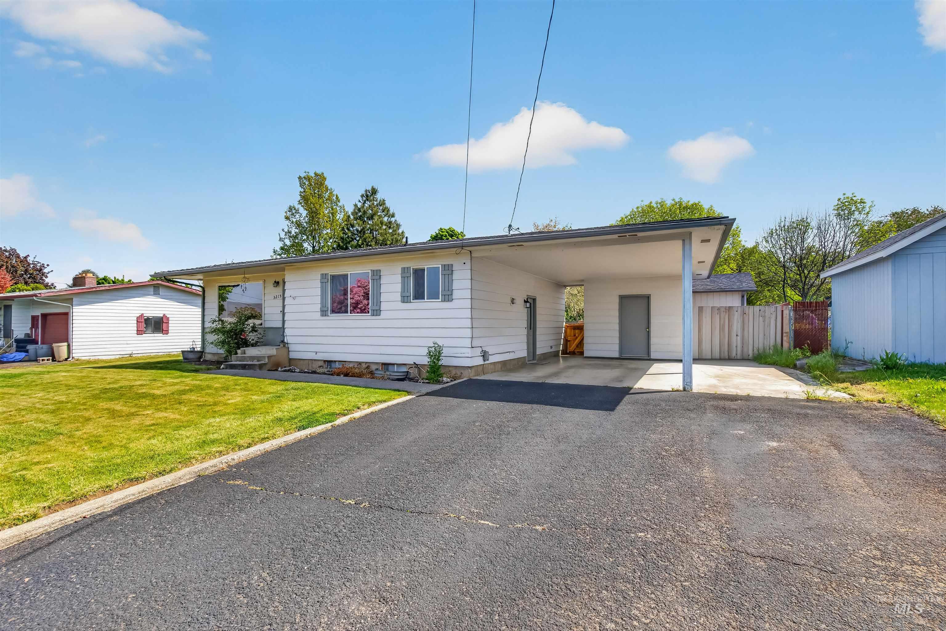 3215 8th Street East Lewiston, ID 83501 - Photo 3 of 47