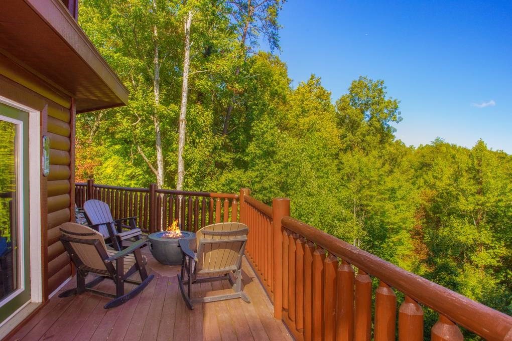 3303 Sugar Maple Loop Road Sevierville, TN 37862 - Photo 13 of 45
