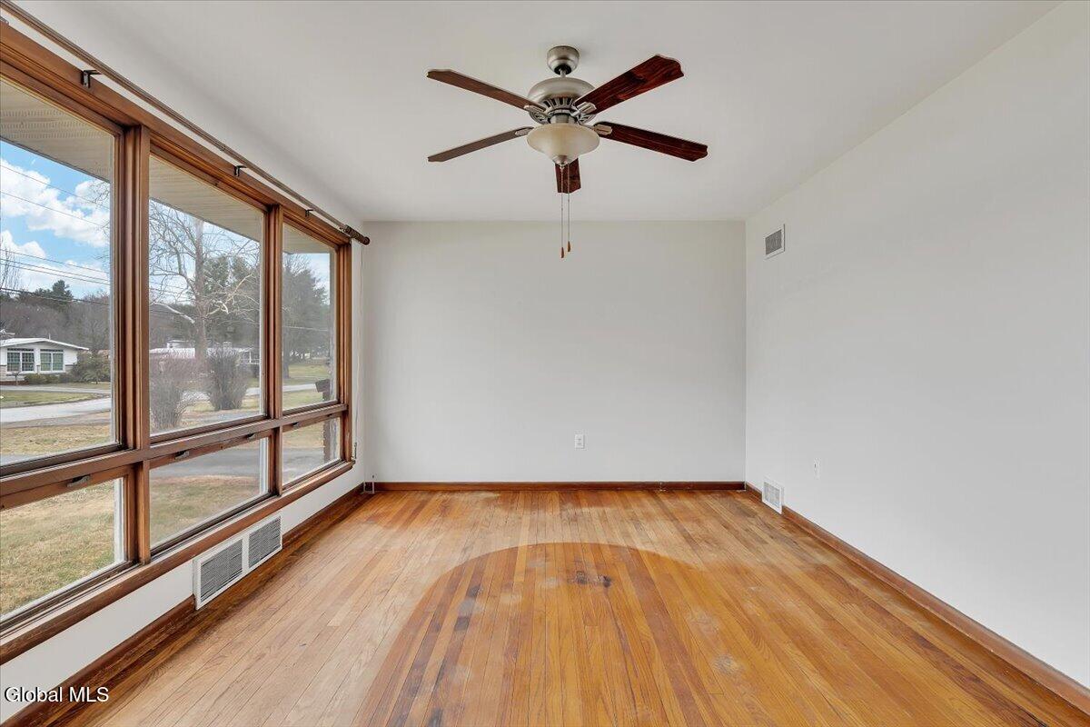 18 Walter Road Brunswick, NY 12180 - Photo 10 of 27 10-P1739934