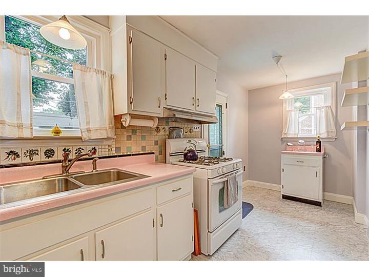 204 Friendship Road Drexel Hill, PA 19026 - Photo 14 of 25 Gallery Image 14