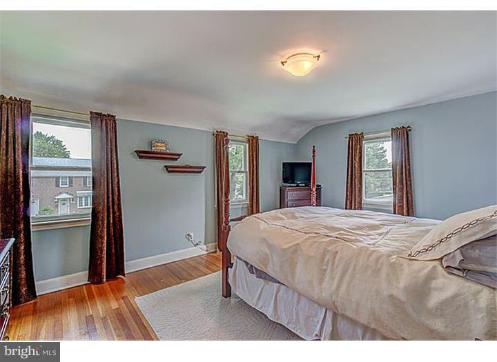 204 Friendship Road Drexel Hill, PA 19026 - Photo 18 of 25 Gallery Image 18