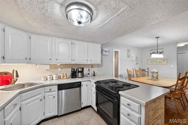 $158,500 | 1465 Heritage Landing, Unit 102, St. Charles, MO 63303