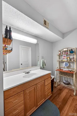 $160,000 | 1465 Heritage Landing, St. Charles, MO 63303