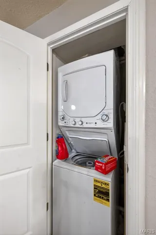 $160,000 | 1465 Heritage Landing, St. Charles, MO 63303