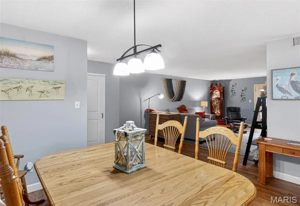 $158,500 | 1465 Heritage Landing, Unit 102, St. Charles, MO 63303