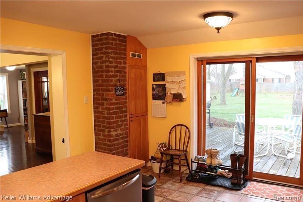 1309 Decker Road Walled Lake, MI 48390 - Photo 13 of 28
