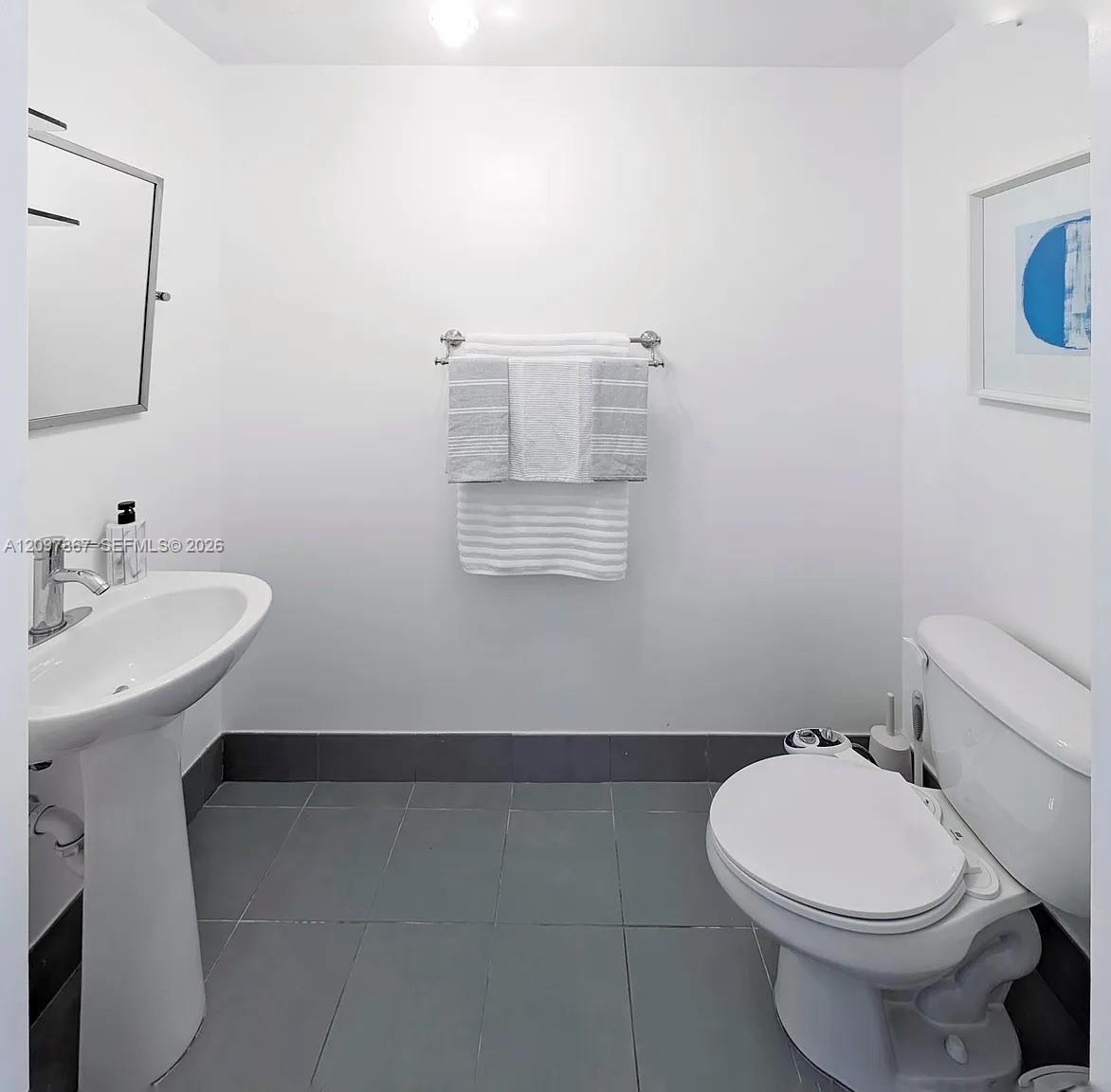 92 Southwest 3rd Street, Unit 1908 Miami, FL 33130 - Photo 12 of 16 Gallery Image 12
