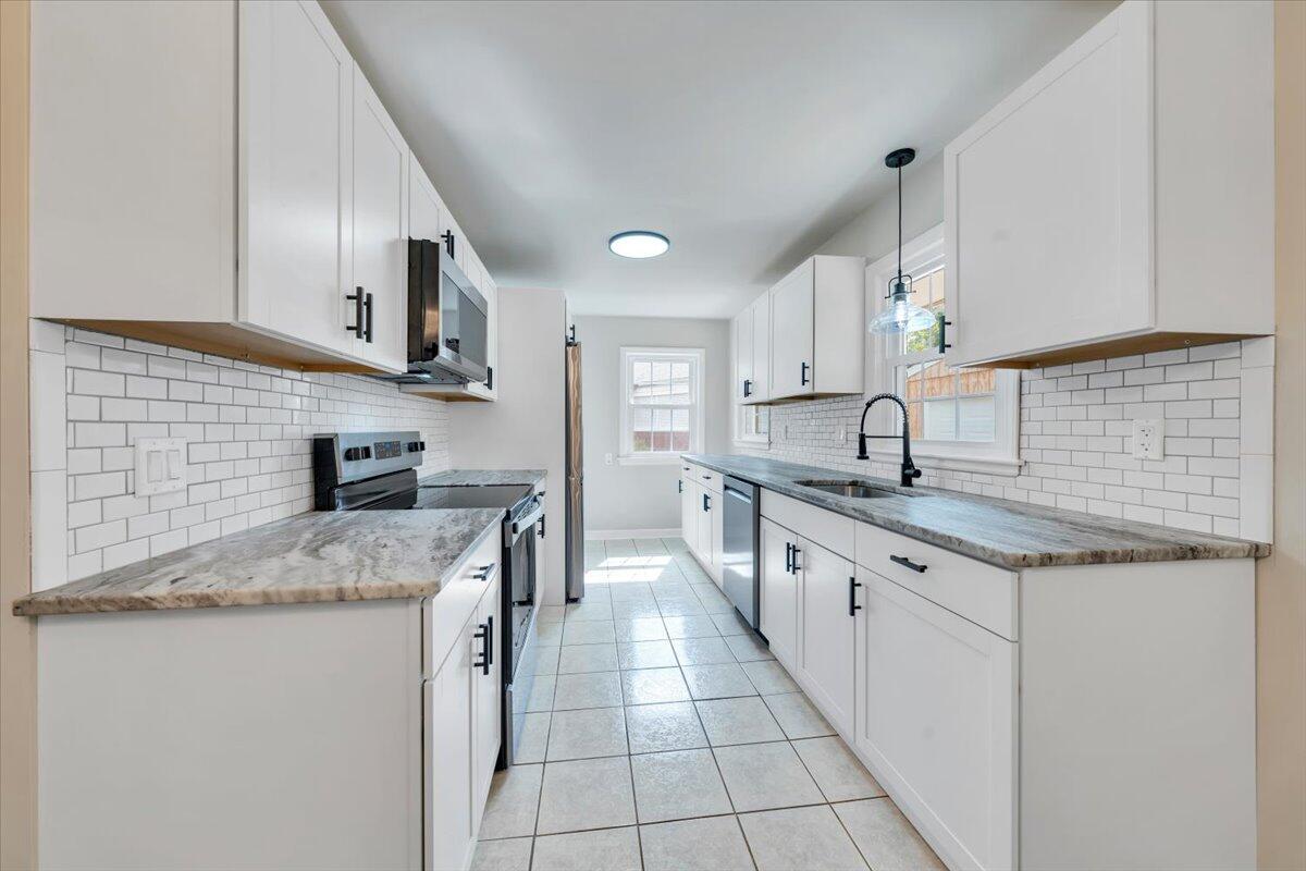 3308 Frontier Road Northwest Roanoke, VA 24012 - Photo 9 of 37 13-MIB01292
