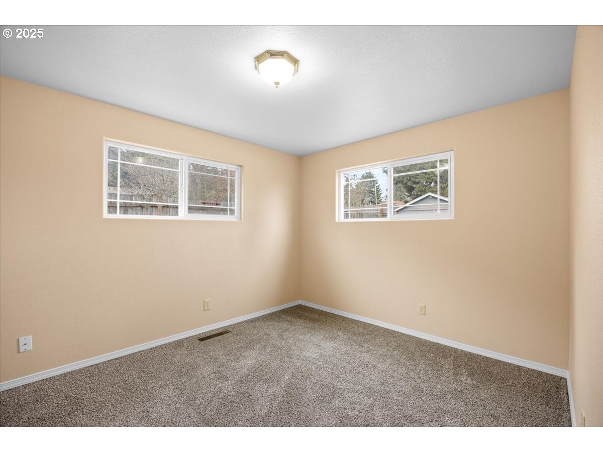540 Southeast Ramp Street Roseburg, OR 97470 - Photo 8 of 18 Gallery Image 8
