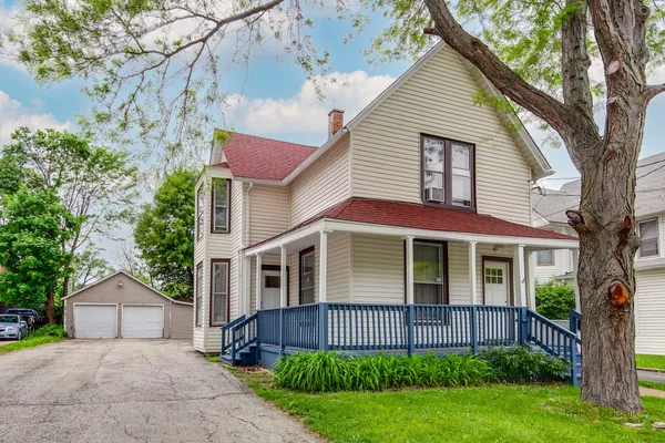 $245,000 | 228 South Lincoln Avenue, Waukegan, IL 60085