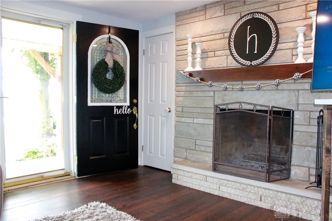 5848 Old Clifton Road Springfield, OH 45502 - Photo 4 of 43